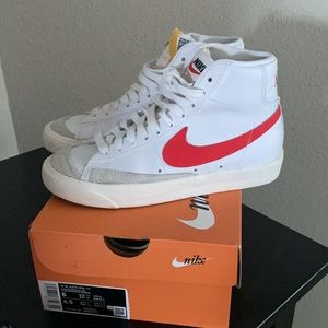 Nike Blazer